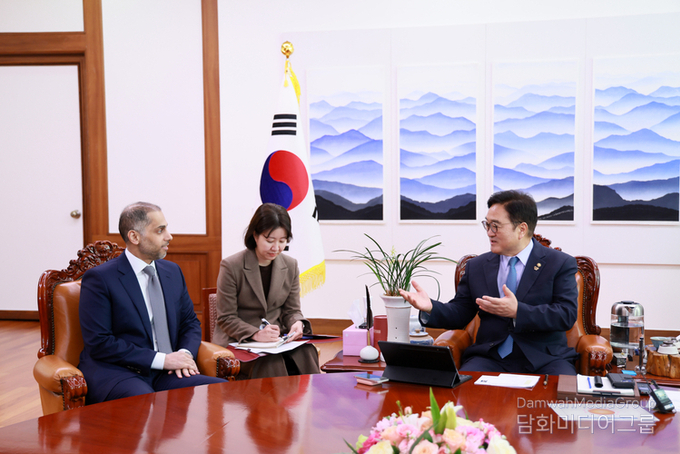 우원식 국회의장, 알-하마르 주한카타르대사 접견